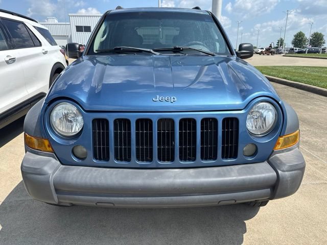 Used 2006 Jeep Liberty Sport AWD/4WD image 11