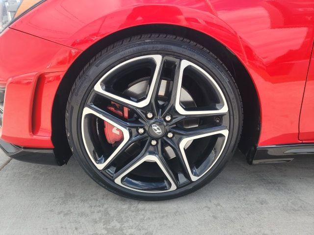 Used 2022 Hyundai Veloster N FWD image 14