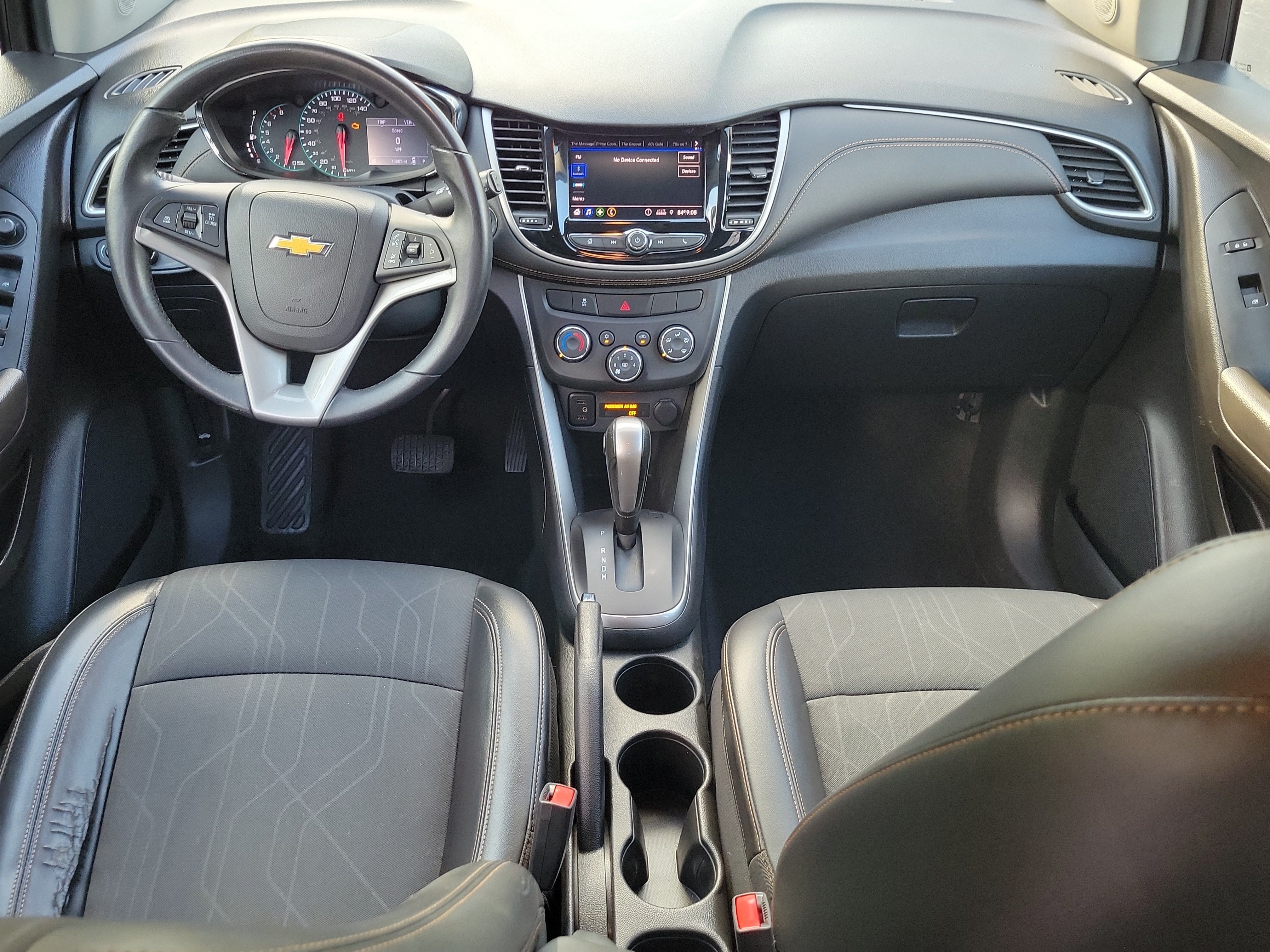 Used 2020 Chevrolet Trax LT w/ Driver Confidence Package FWD image 13