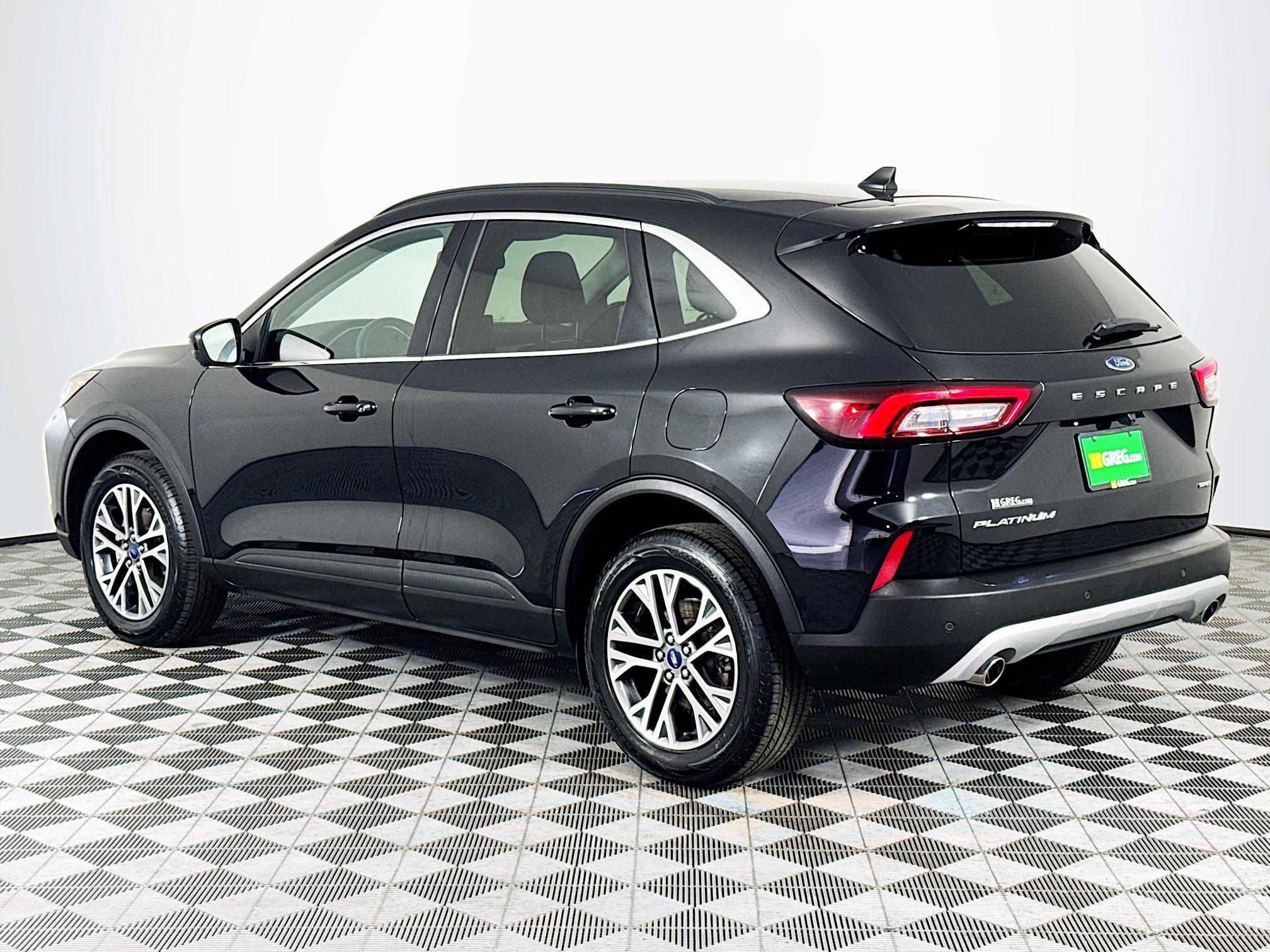 Used 2024 Ford Escape Platinum AWD/4WD image 6