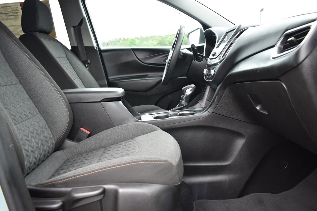 Used 2022 Chevrolet Equinox LT FWD image 5
