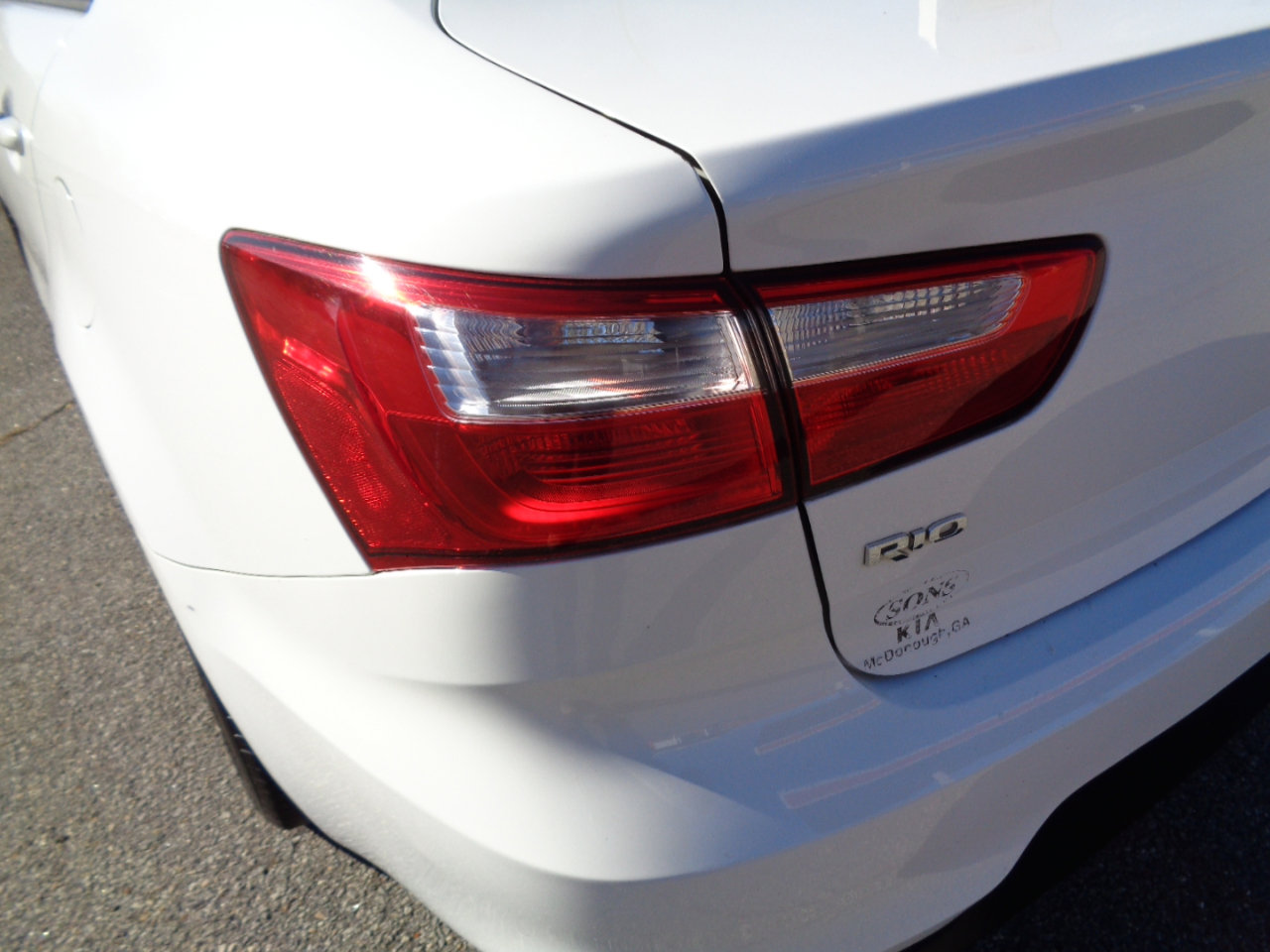 Used 2017 Kia Rio LX image 11