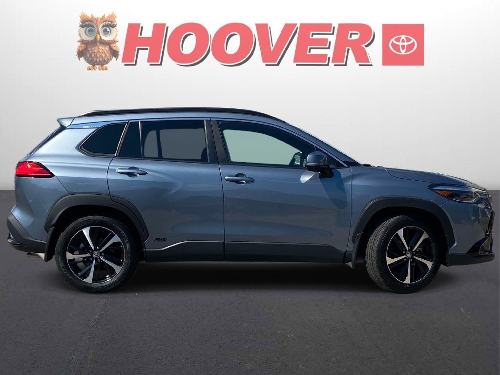 Used 2024 Toyota Corolla Cross AWD Hybrid w/ Convenience Package image 2