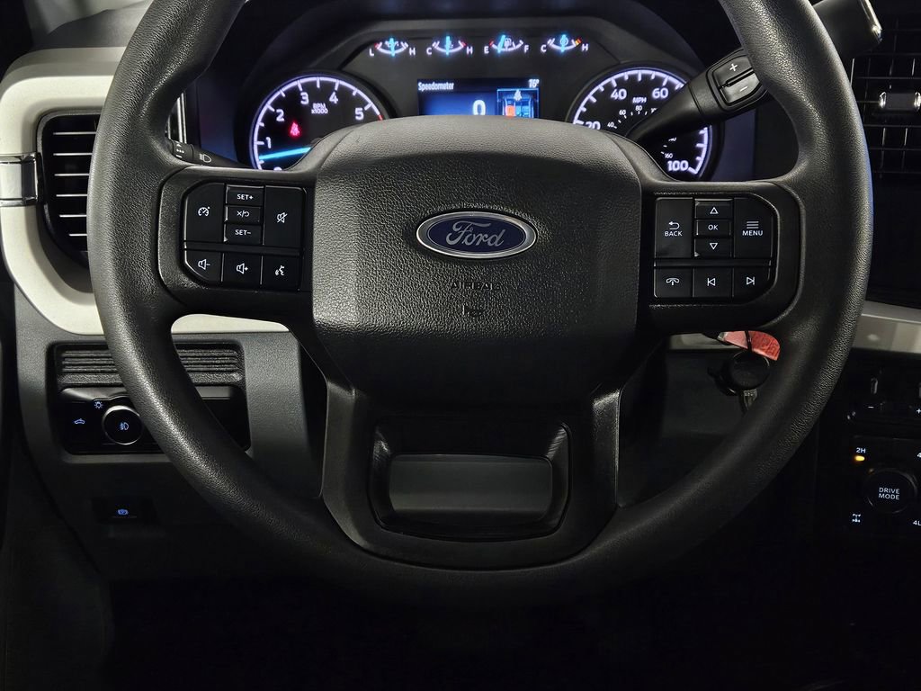 Used 2024 Ford F250 XLT w/ FX4 Off-Road Package image 19