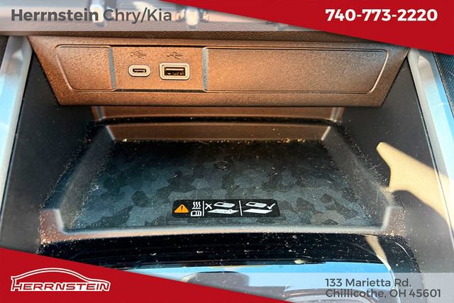 Used 2026 Chevrolet Colorado Trail Boss AWD/4WD image 19
