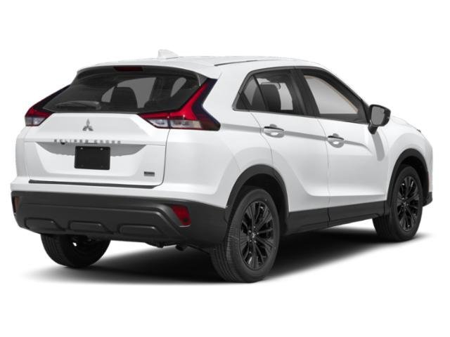 Used 2022 Mitsubishi Eclipse Cross LE image 2