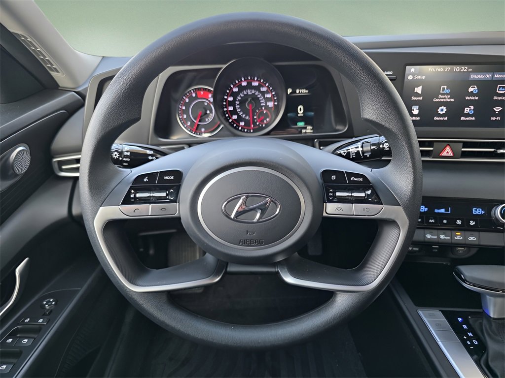 Used 2023 Hyundai Elantra SEL image 23