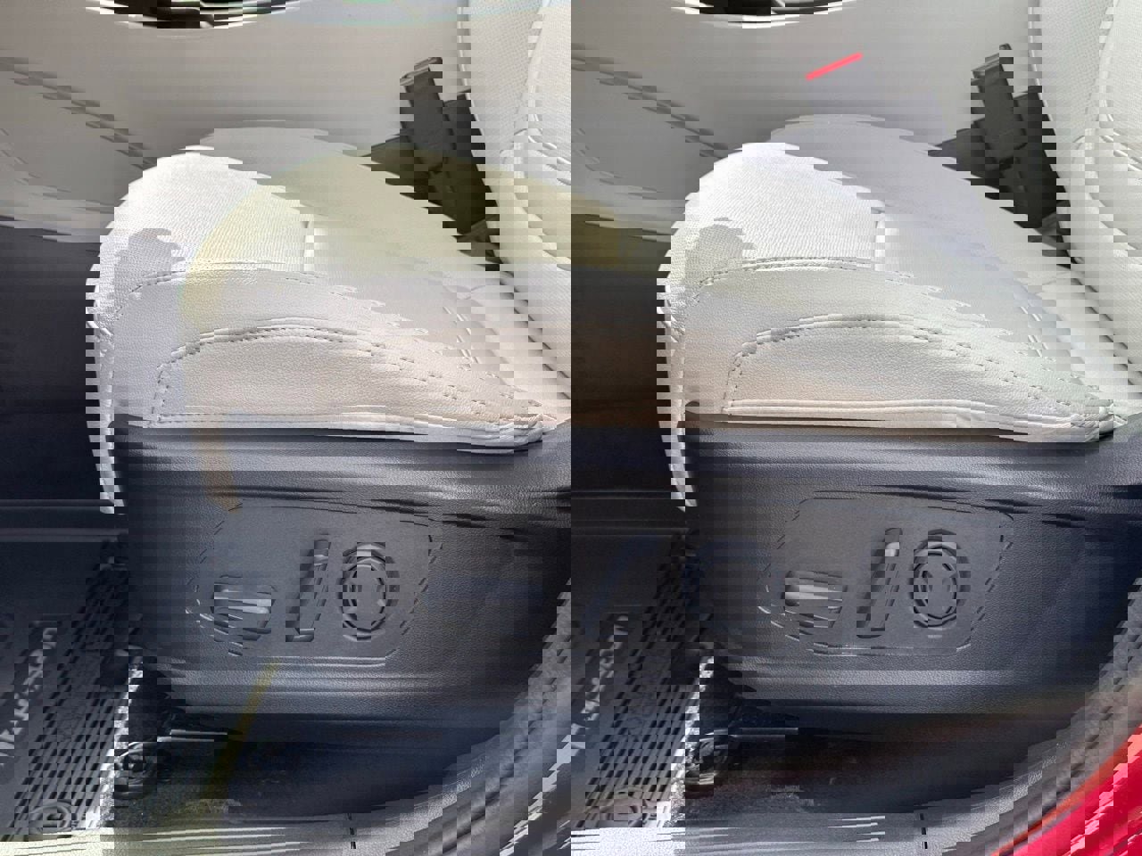 Certified 2025 Hyundai Tucson SEL FWD image 22