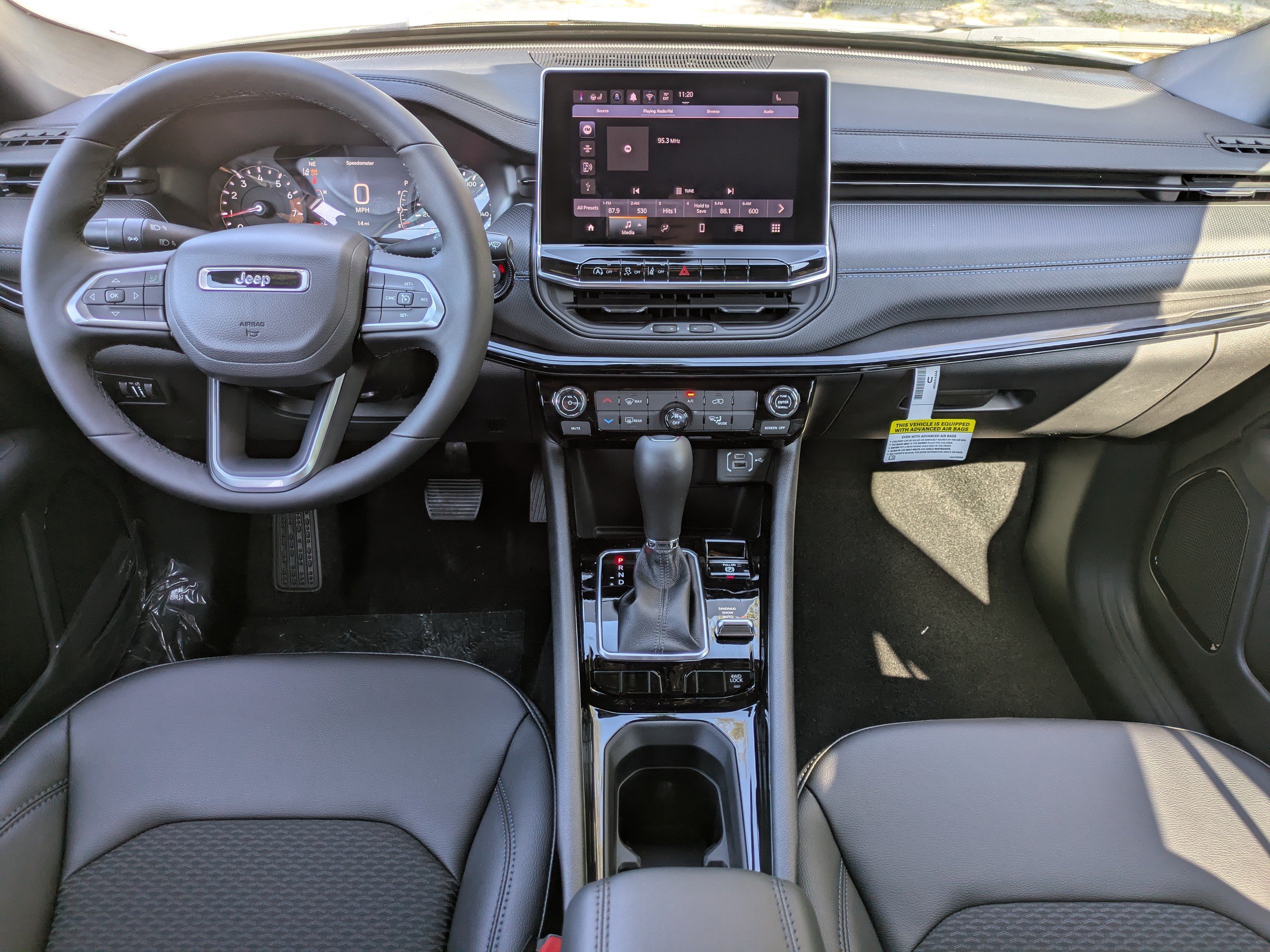New 2026 Jeep Compass Latitude AWD/4WD image 13