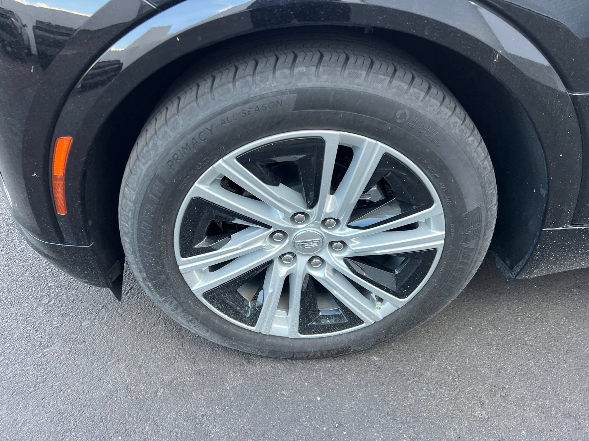 Used 2024 Cadillac Lyriq Tech w/ LPO, Floor Liner Package RWD image 10