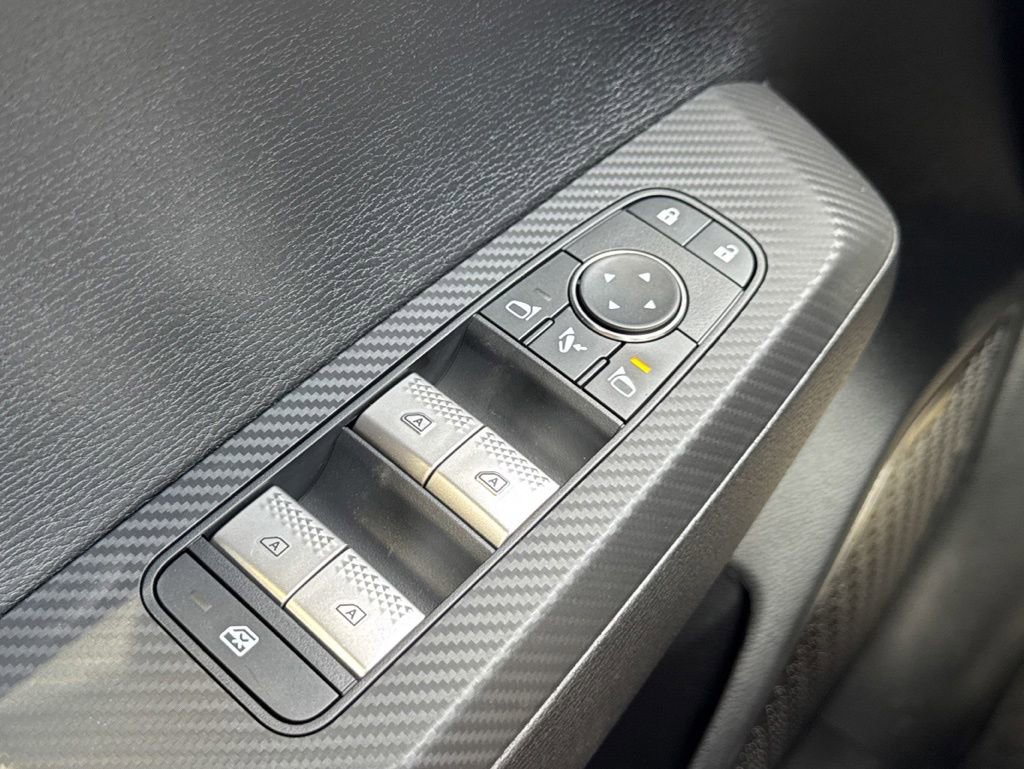 New 2026 Mitsubishi Outlander SEL FWD image 40
