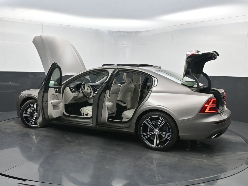 Used 2021 Volvo S60 T8 Inscription w/ Climate Package image 38