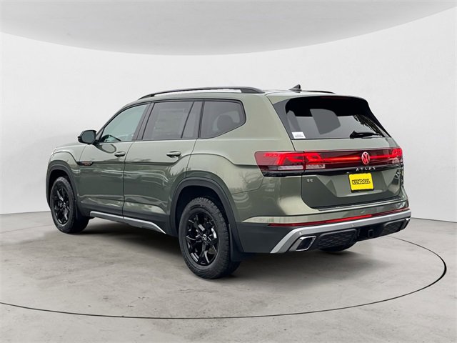 New 2026 Volkswagen Atlas Peak Edition image 4