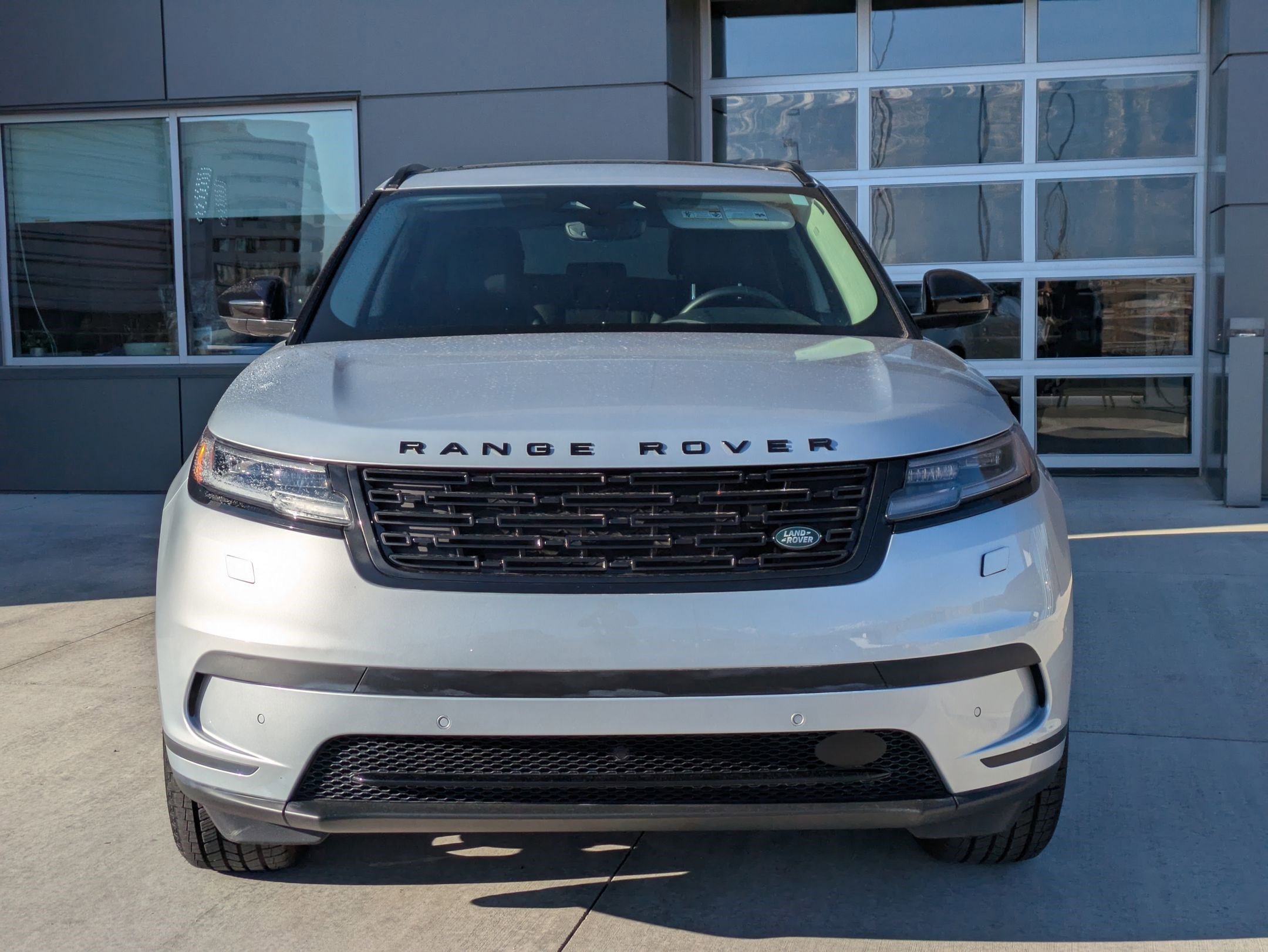 Certified 2024 Land Rover Range Rover Velar S image 2