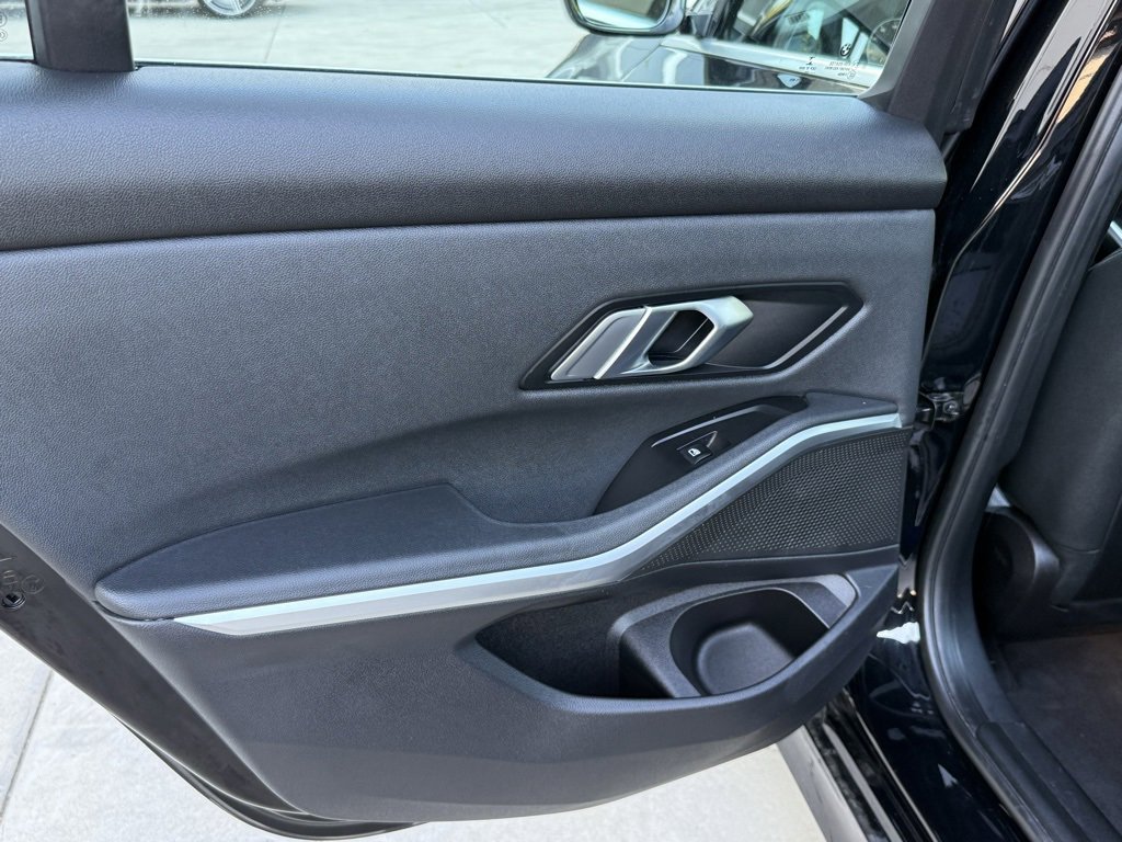 Used 2020 BMW 330i Sedan image 21