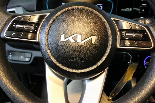 Used 2024 Kia Seltos LX image 19