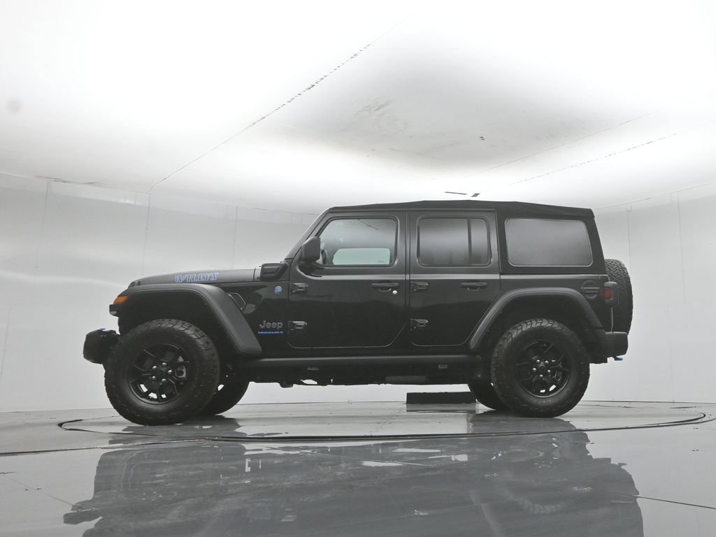 Used 2024 Jeep Wrangler Unlimited AWD/4WD image 8