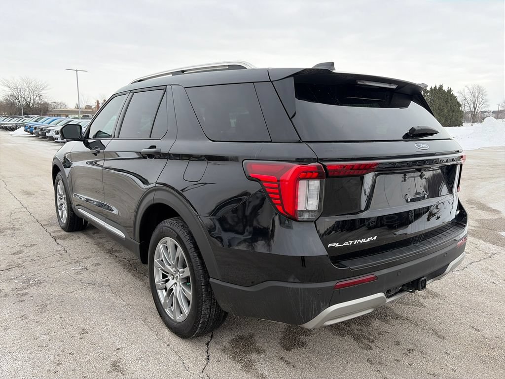 Used 2025 Ford Explorer Platinum AWD/4WD image 5