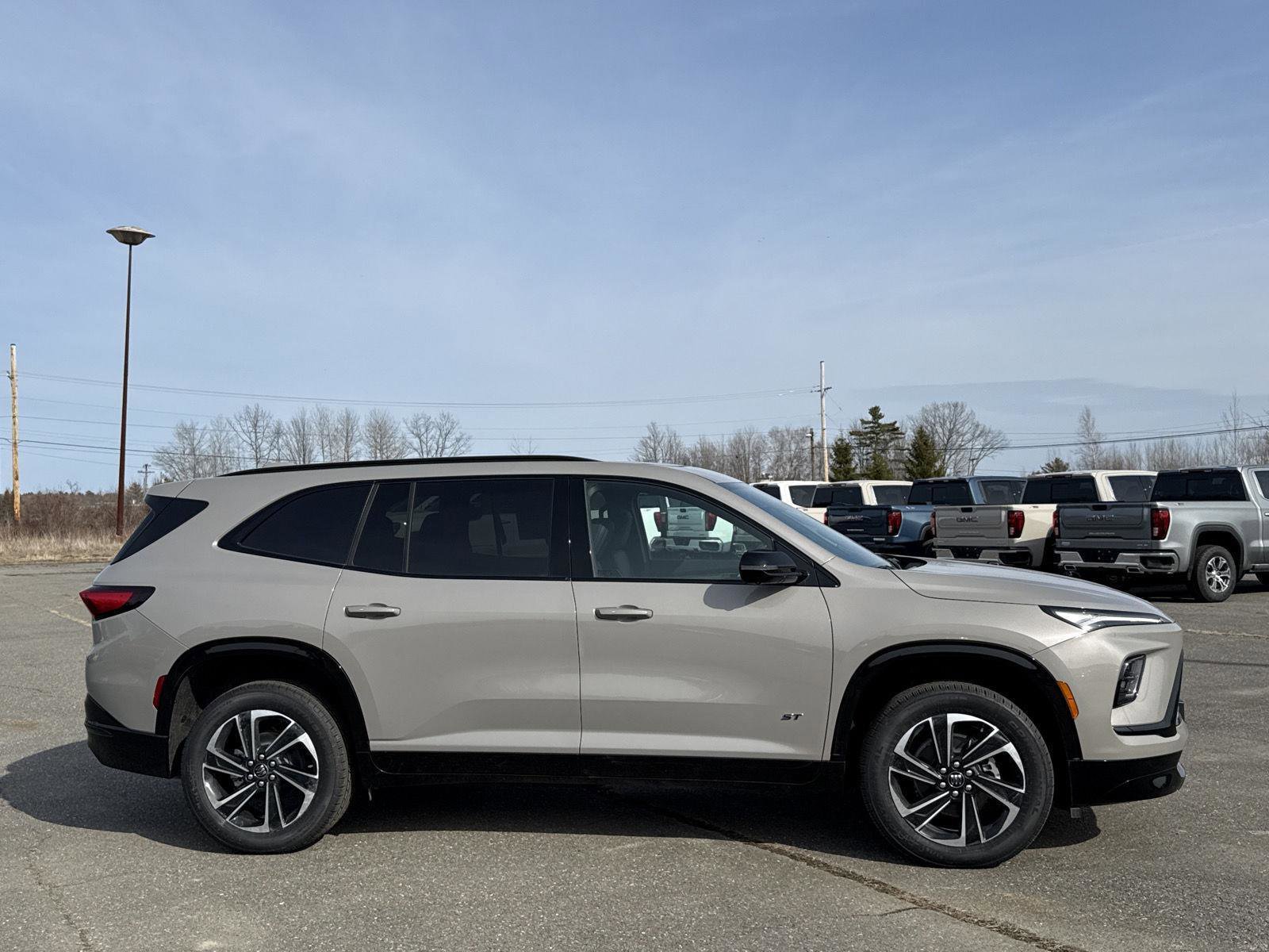 New 2026 Buick Enclave Sport Touring w/ Power Package image 7