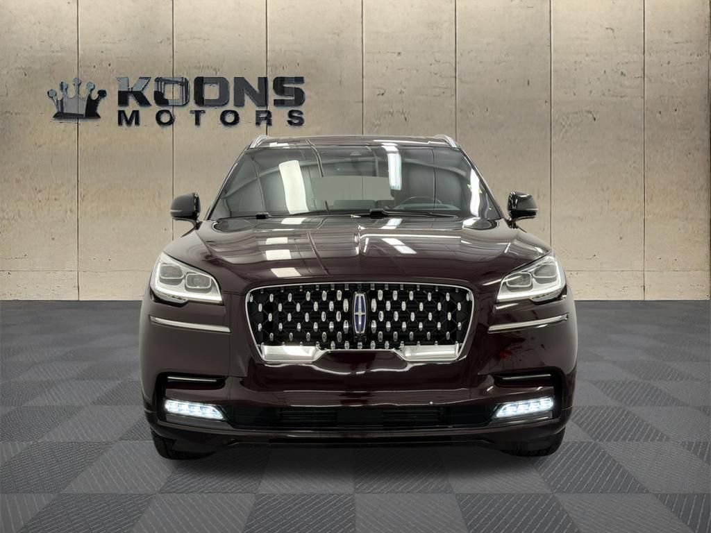 Used 2023 Lincoln Aviator Grand Touring w/ Equipment Group 301A AWD/4WD image 3