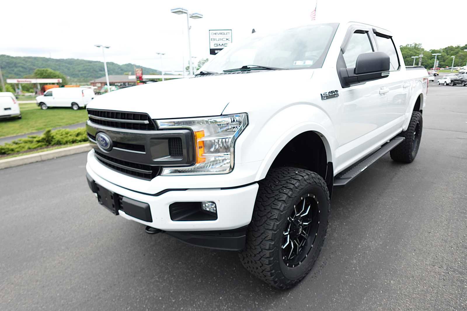 Used 2020 Ford F150 XLT w/ Equipment Group 302A Luxury AWD/4WD image 7