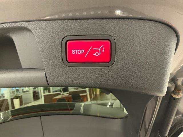 Used 2018 Mercedes-Benz GLA 250 4MATIC image 35