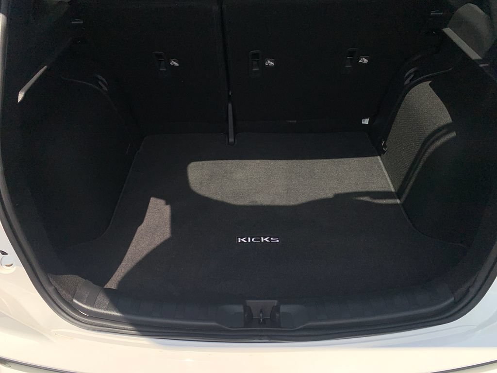 Used 2025 Nissan Kicks Play S FWD image 28