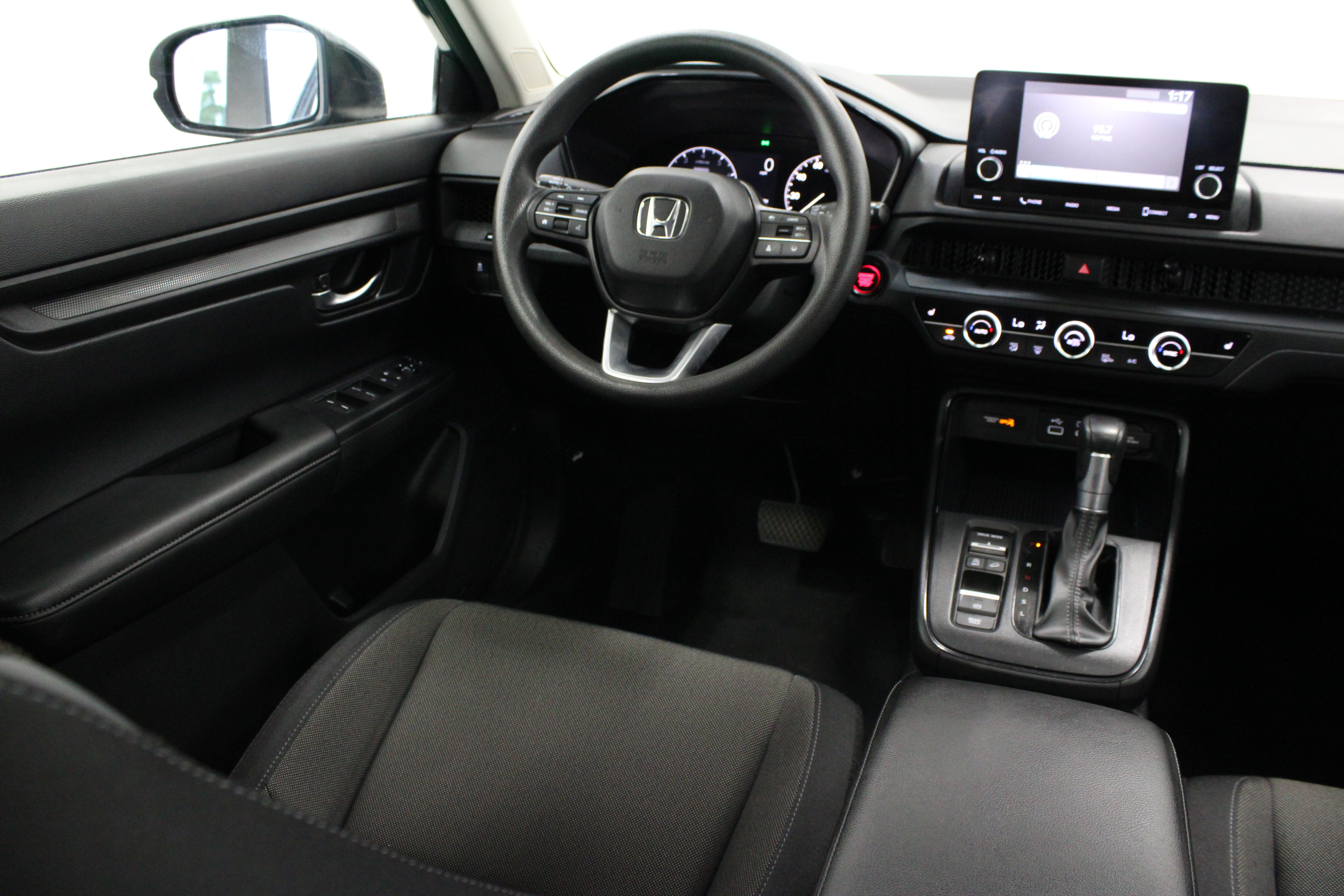Used 2025 Honda CR-V EX image 32