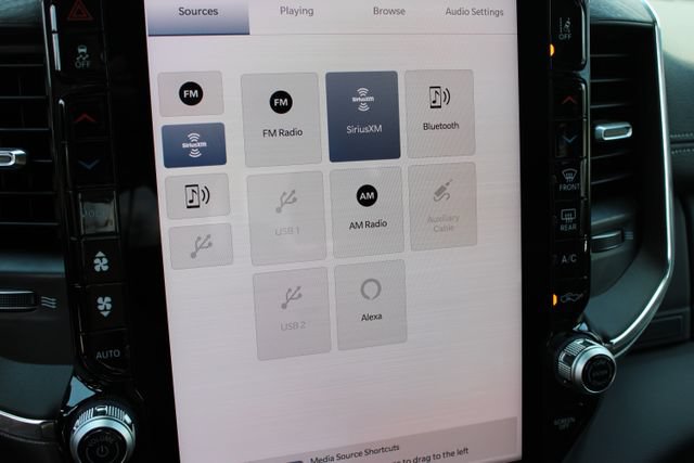 New 2026 RAM 3500 Laramie AWD/4WD image 30