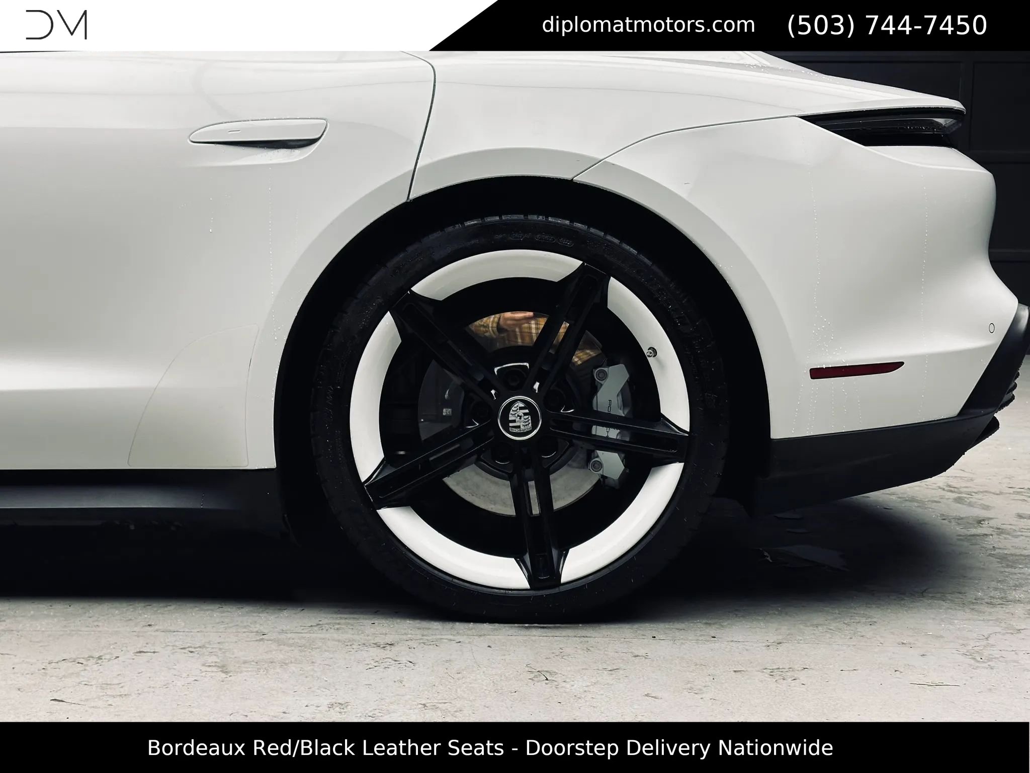 Used 2022 Porsche Taycan image 40