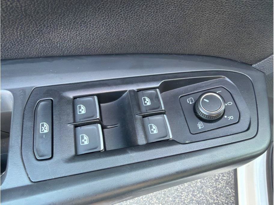 Used 2018 Volkswagen Atlas SEL Premium AWD/4WD image 10