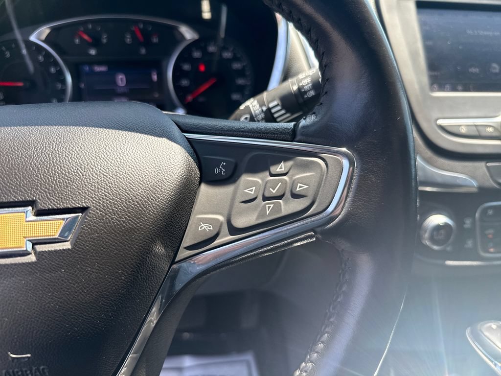 Used 2020 Chevrolet Equinox LT AWD/4WD image 26