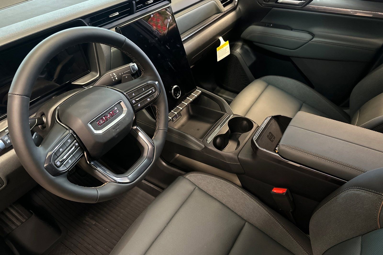 New 2026 GMC Terrain AT4 w/ Convenience Package III AWD/4WD image 9