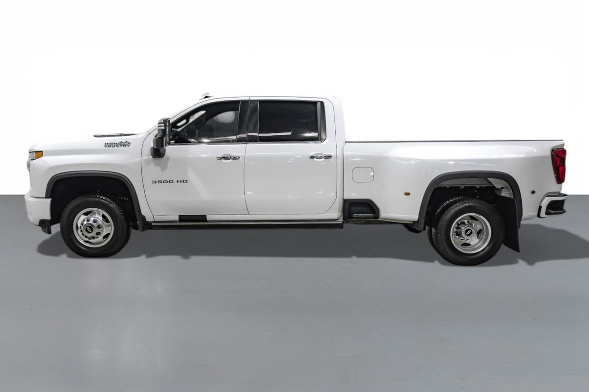 Used 2022 Chevrolet Silverado 3500 High Country image 9