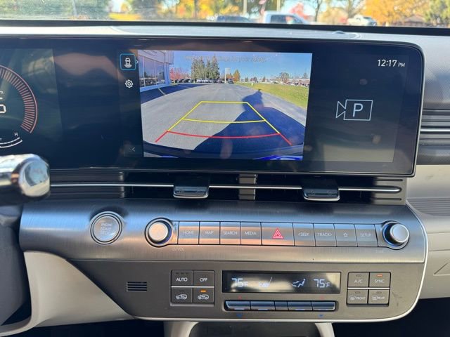 Used 2024 Hyundai Kona SEL image 24