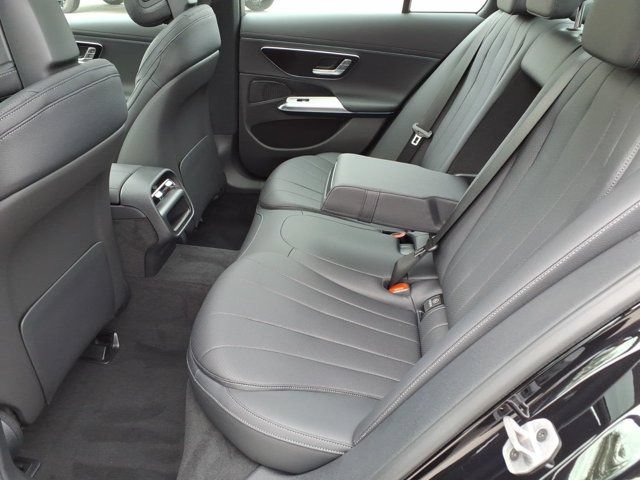 New 2026 Mercedes-Benz E 350 4MATIC Sedan image 18