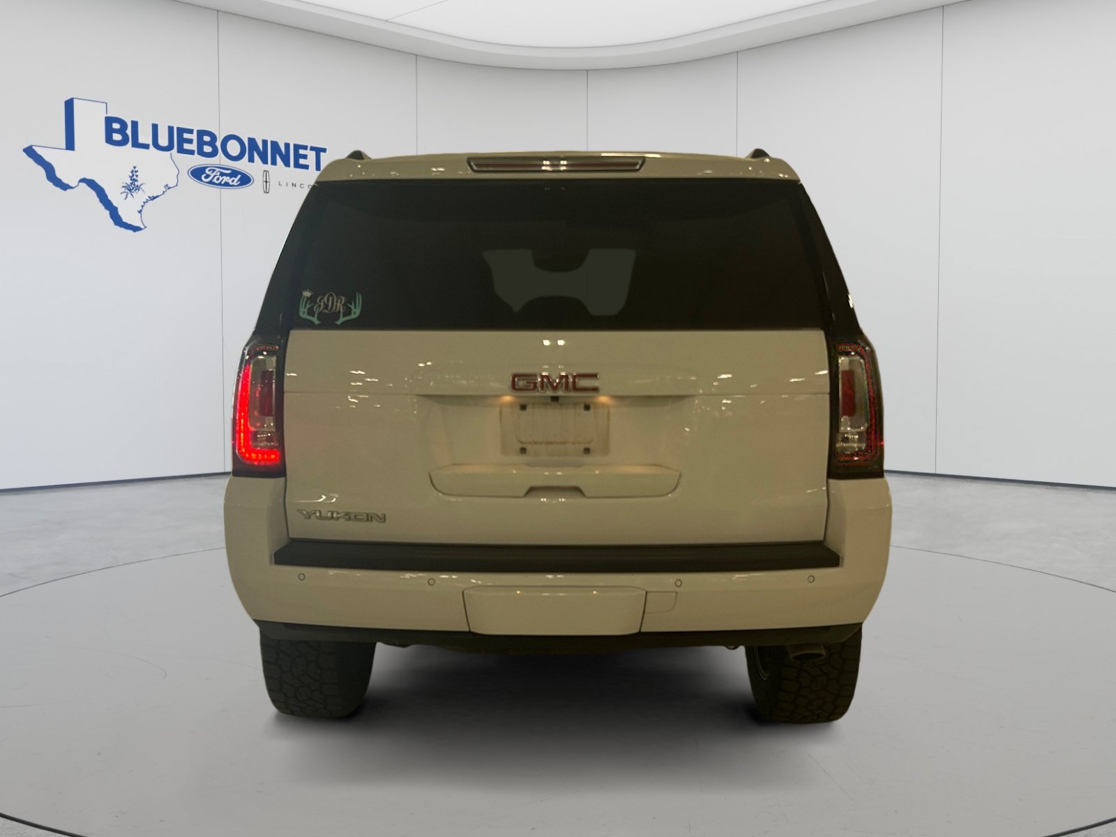 Used 2020 GMC Yukon SLT w/ Premium Edition AWD/4WD image 6