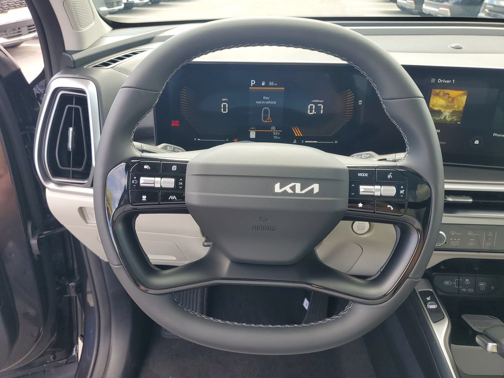 New 2026 Kia Sorento S w/ S Panoramic Sunroof Package FWD image 12