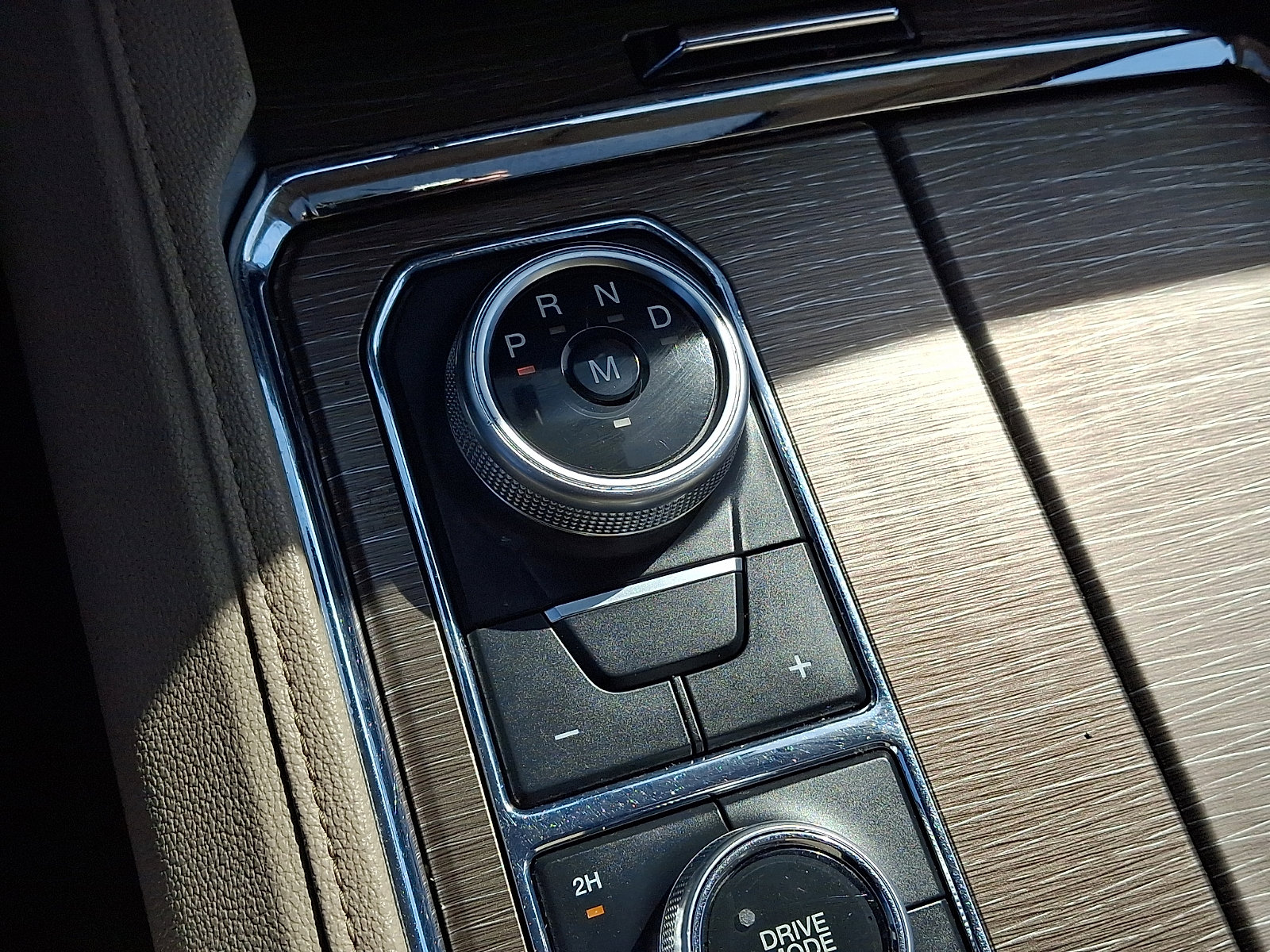 Certified 2023 Ford Expedition Limited image 22