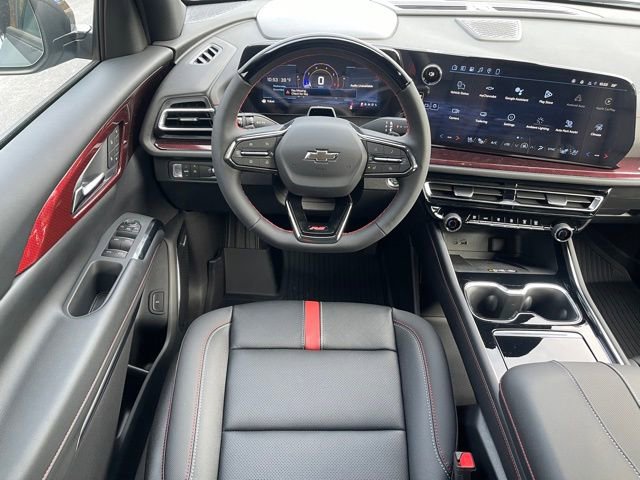 New 2026 Chevrolet Traverse RS w/ LPO, Floor Liner Package FWD image 5