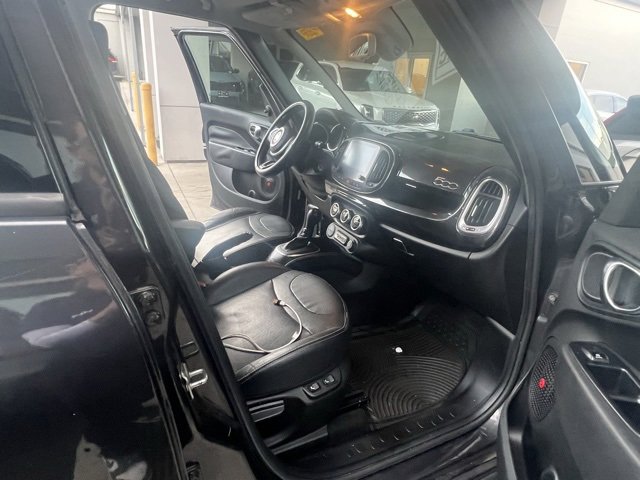 Used 2019 FIAT 500L Trekking w/ Popular Equipment Group image 8