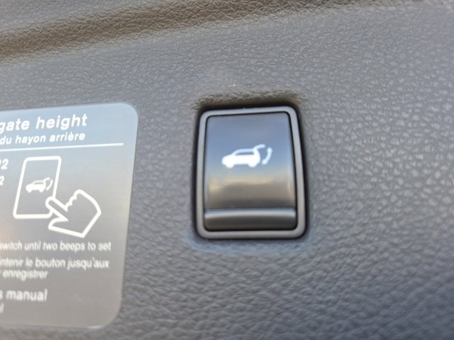 Used 2019 INFINITI QX50 Luxe w/ Navigation Package image 13