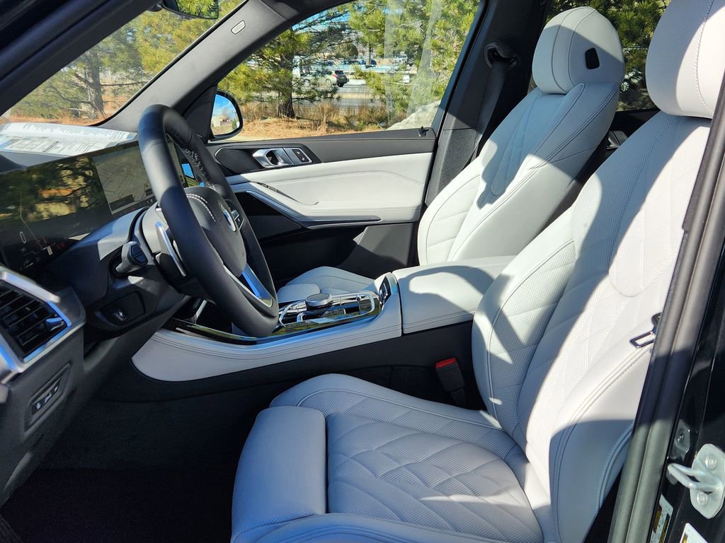 New 2026 BMW X5 xDrive50e AWD/4WD image 9