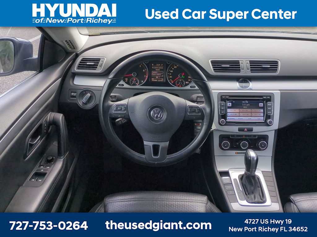 Used 2012 Volkswagen CC Sport FWD image 14