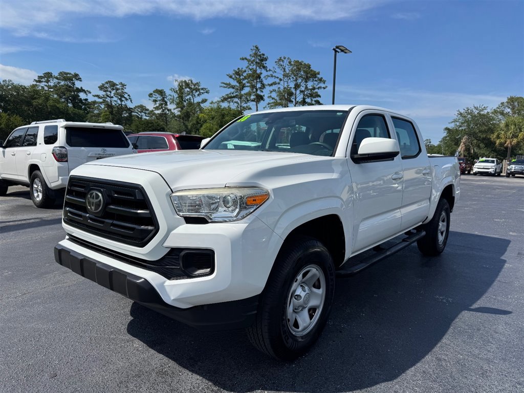 Used 2018 Toyota Tacoma SR RWD image 4