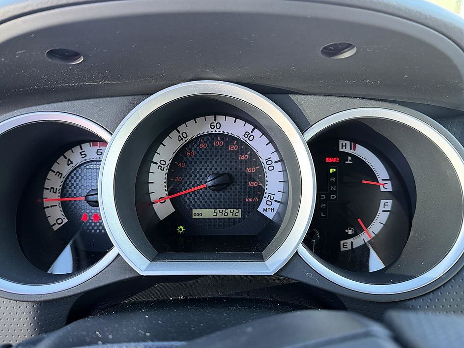 Used 2014 Toyota Tacoma PreRunner w/ SR5 Package RWD image 16