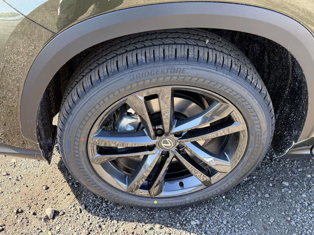 New 2026 Lexus NX 450h+ AWD w/ Luxury Package image 7