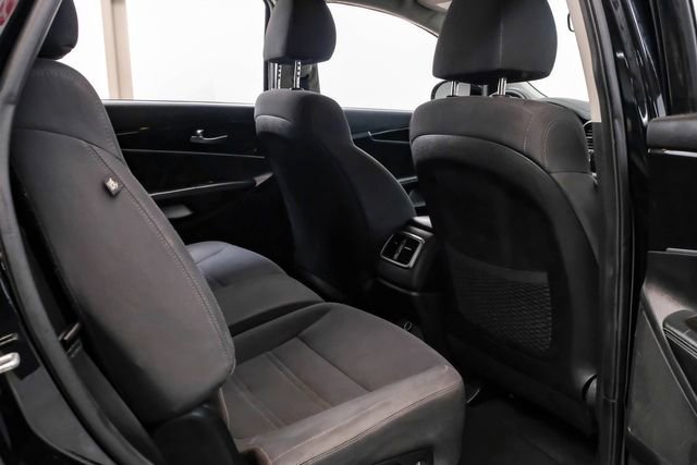 Used 2020 Kia Sorento L image 38