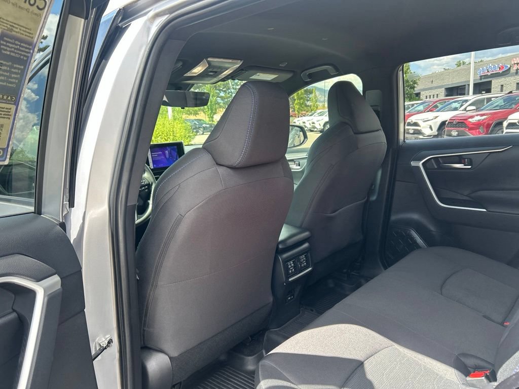 Used 2023 Toyota RAV4 SE AWD/4WD image 20
