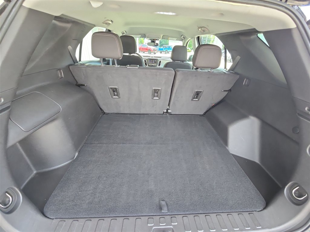 Used 2024 Chevrolet Equinox LS w/ Midnight Edition AWD/4WD image 24